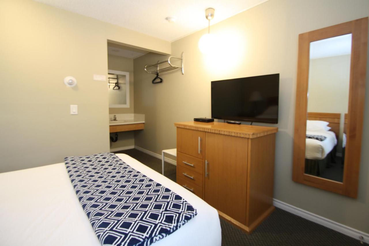 Harrison Spa Motel Harrison Hot Springs Extérieur photo