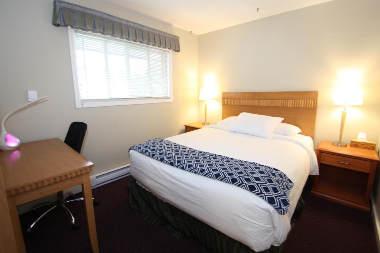 Harrison Spa Motel Harrison Hot Springs Extérieur photo
